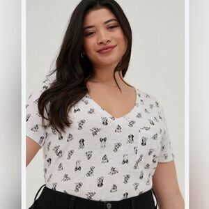 Torrid Classic fit Tee